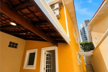Casa à venda com 3 quartos, sendo 1 suíte,  no condomínio Vilagio Viccino, São Paulo - SP