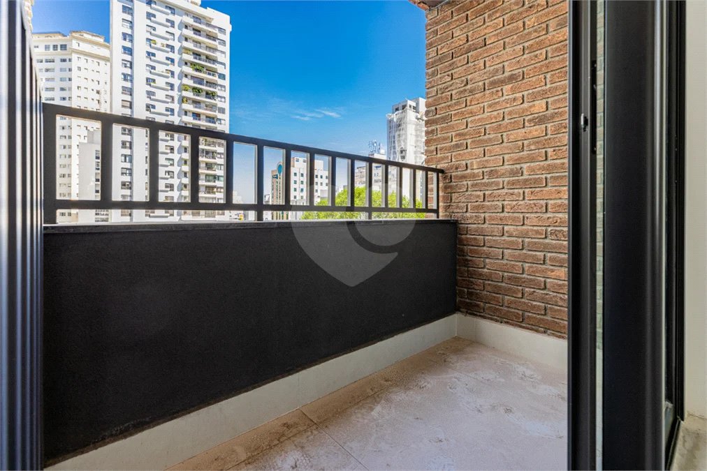 Oportunidade Única nos Jardins: Seu Refúgio de Alto Padrão ou Investimento de Alta Rentabilidade.