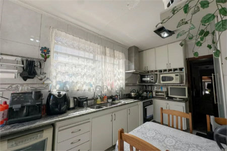 Casa à Venda | 112 m² | 3 dormitórios | 1 vaga no Bom Retiro!
