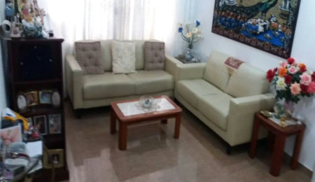 Casa à venda com 3 quartos, sendo 1 suíte, no condomínio Alameda do Eucaliptos, São Paulo - SP