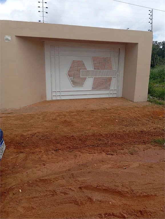 Casa à venda com 2 quartos em Jardim Iracema, Balsas, MA