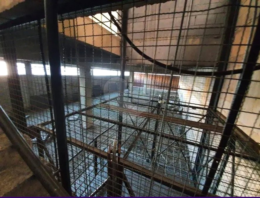 Galpão Industrial / Distrito Industrial Nova Era / Terreno: 1.831,80 m²