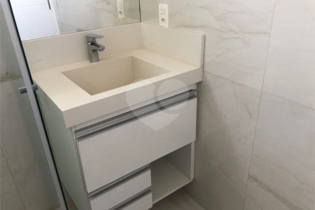Lindo Apartamento com Varanda integrada