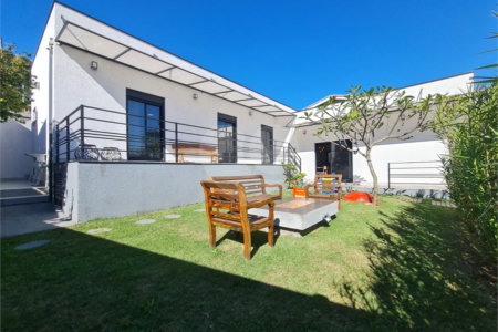 Casa com 4 dormitórios à venda, 214 m² por R$ 1.890.000 - Parque Arco Iris - Atibaia/SP