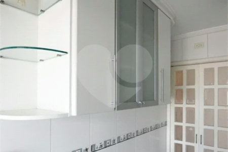 VENDA Apartamento de 55 m² | 2 dormitórios | Varanda | 1 Vaga Coberta – Bem Localizado - Mooca