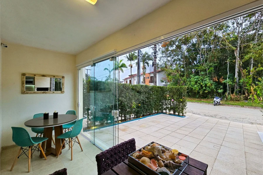 Villagio à venda com 3 quartos, sendo 1 suíte,  em Riviera de São Lourenço, Bertioga, SP