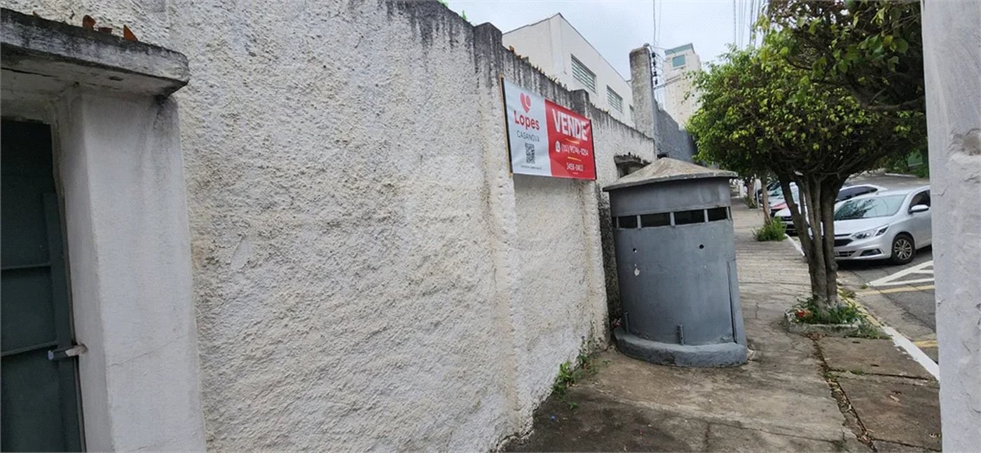 Vende-se Terreno no Jardim Aeroporto
