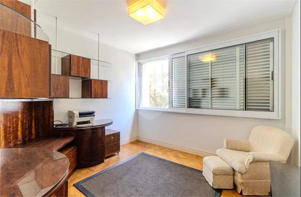 Apartamento à venda com 167m², 3 quartos e 2 vagas