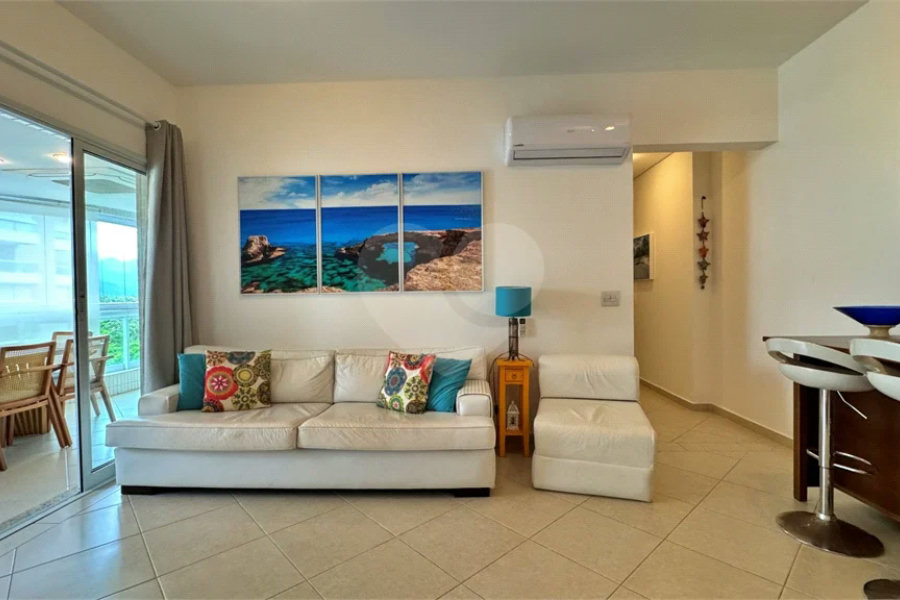Apartamento à venda com 3 quartos, sendo 1 suíte, em Riviera de São Lourenço, Bertioga, SP