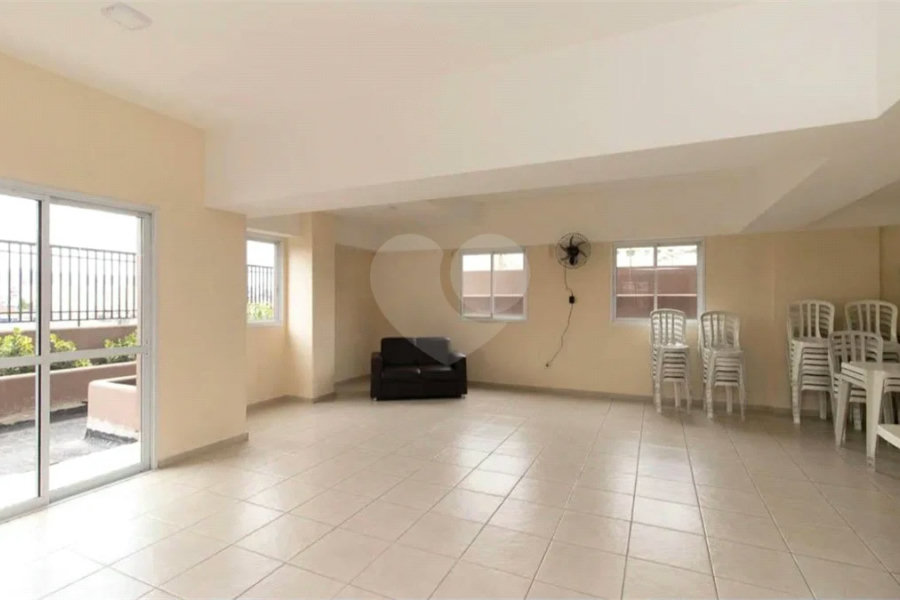 Apartamento à venda, Vila Medeiros, 56m², 02 dormitórios, sendo 01 suíte e 01 vaga.