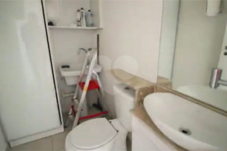 LINDO APARTAMENTO DE 42M² COM SUITE E VAGA DE GARAGEM LOCALIZADO NO PARAISO