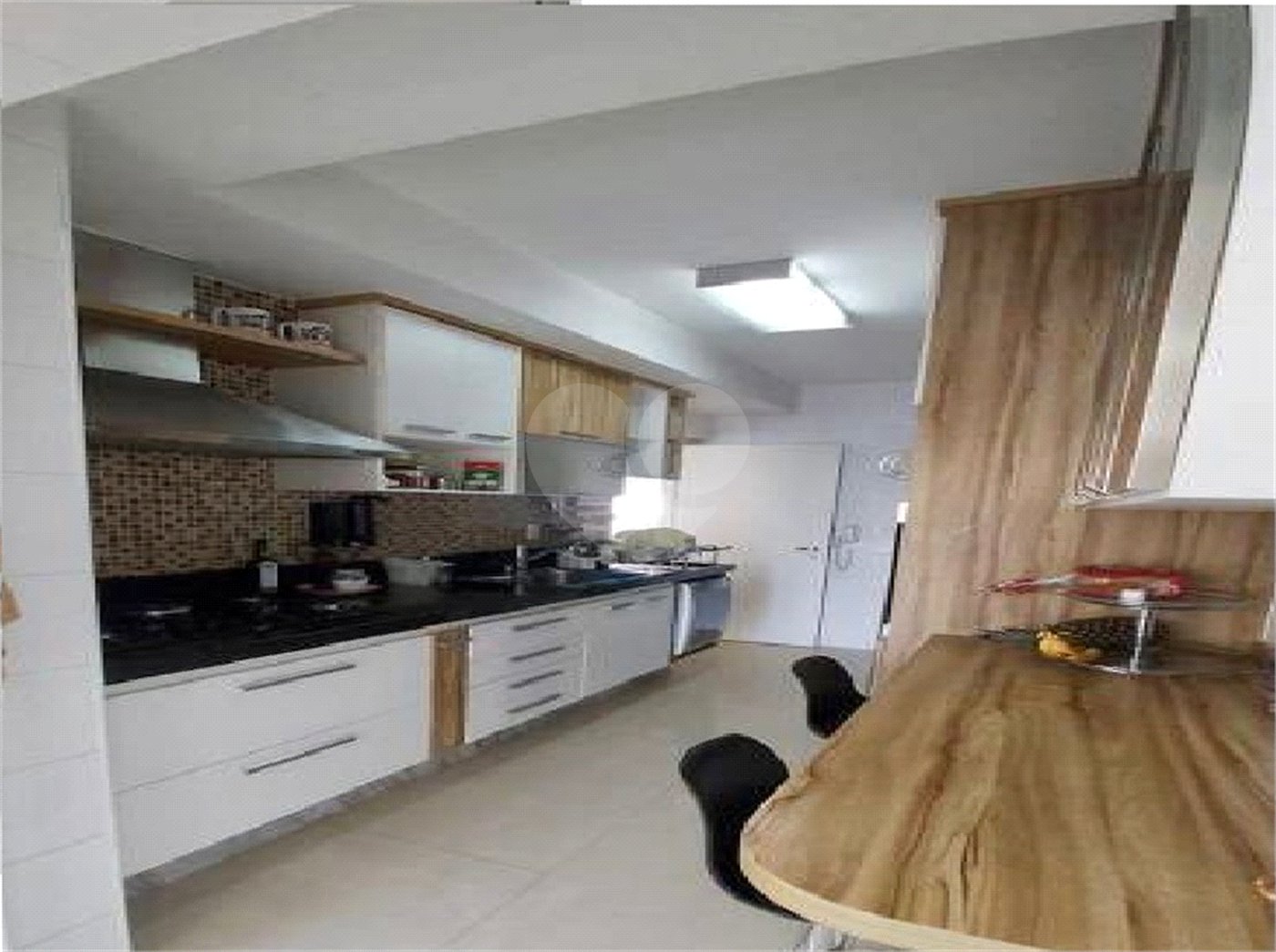Apartamento para venda na Mooca, com 3 suítes... Rua Olímpio Portugal condomínio Spasso Mooca.