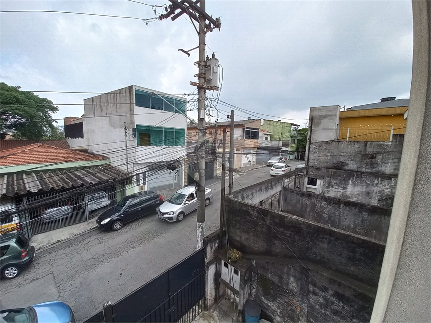 Casa de 292m² de terreno à venda - Vila Pirajussara