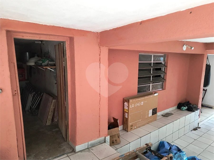 Casa com 183m², 3 dormitórios, 2 vagas, à venda em Santo André