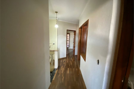 Casa/sobrado para venda com piscina no Santa Felícia Jardim