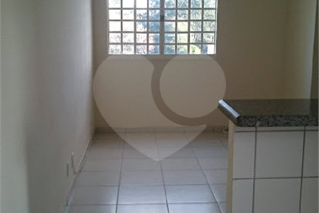 Vendo Apartamento no Residencial Aline na Cidade de São Carlos SP.