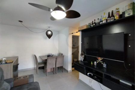 Apartamento de 57 m² á venda - Saúde