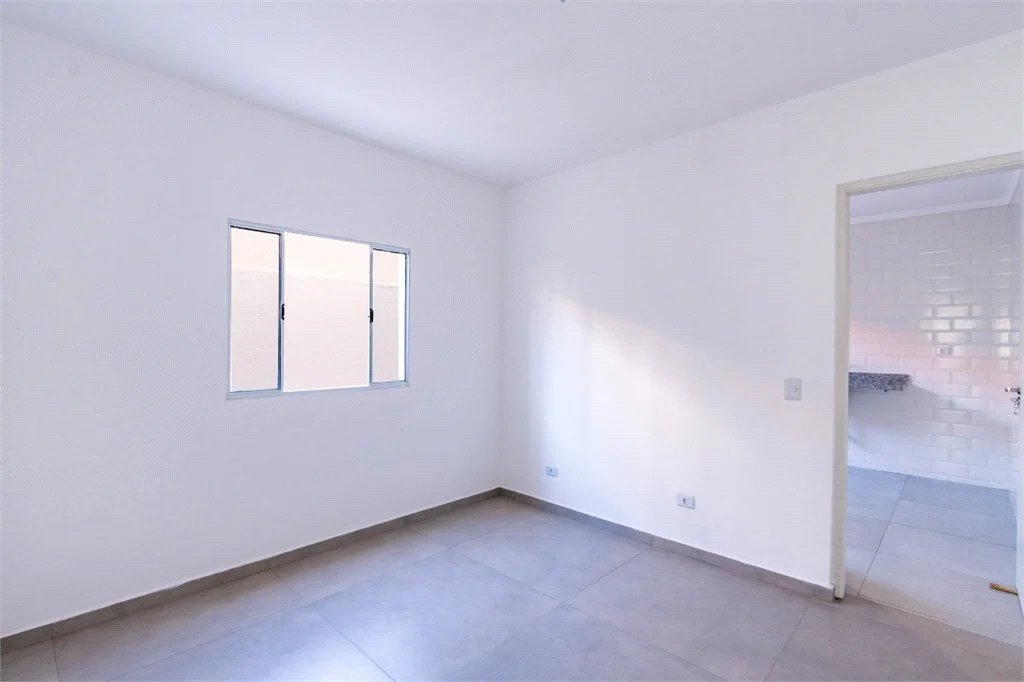 Sobrado à venda com 3 quartos, sendo 1 suíte, em Vila Morse, São Paulo, SP