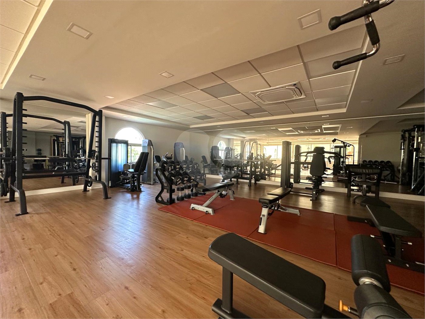 Apartamento para alugar com 4 suítes em Jardim Fonte do Morumbi, São Paulo, SP