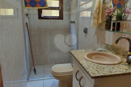 Sobrado à venda com 3 quartos, sendo 1 suíte, em Vila Mascote, São Paulo, SP