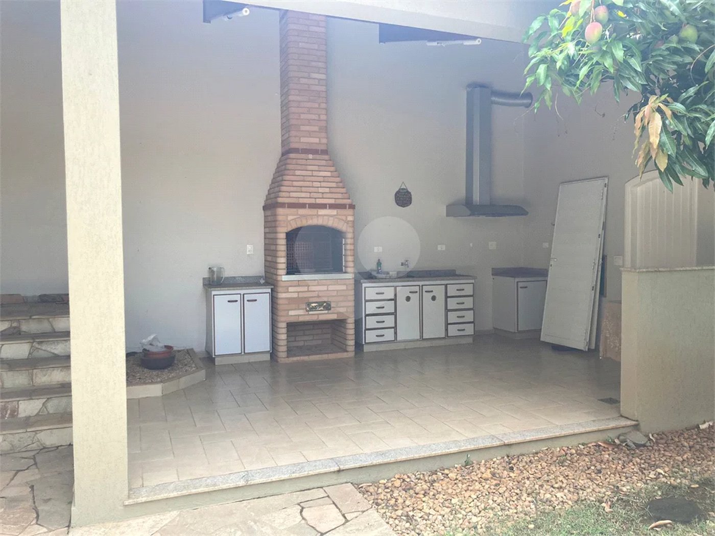 Belíssima casa no bairro Vila Rezende