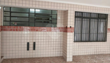 Sobrado à venda com 2 suítes em Fundação, São Caetano do Sul, SP