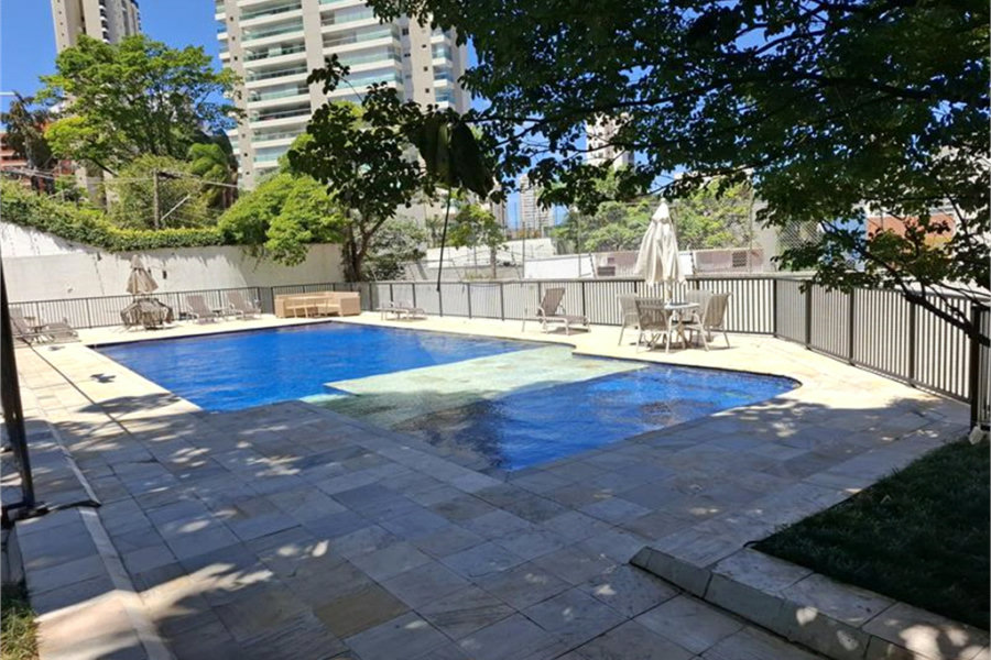 Apartamento, a venda, com 300m² de área privativa, 4 suítes, 4 vagas - Santana / SP