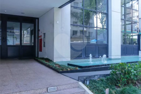 Apartamento á Venda de 1 Dormitório com Varanda na Bela Vista em São Paulo- R$ 745.000