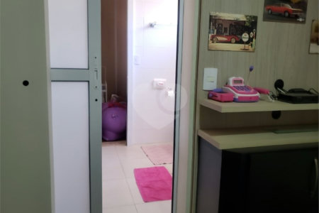 Sobrado para venda no condomínio de alto padrão Village Damha II