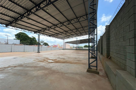 Galpão comercial á venda.