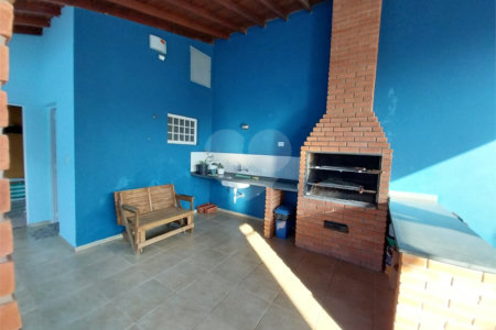 Sobrado à venda com 5 quartos, sendo 1 suíte,  em Terra Nobre, Louveira, SP