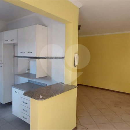 Apartamento no Condomínio Joan Miro .