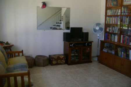 Casa à venda com 3 quartos, sendo 1 suíte,  no condomínio Res Green Ville, São Paulo - SP