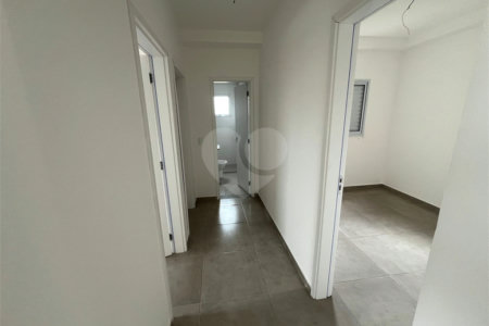 Apartamento á venda na região do Vila Prado.