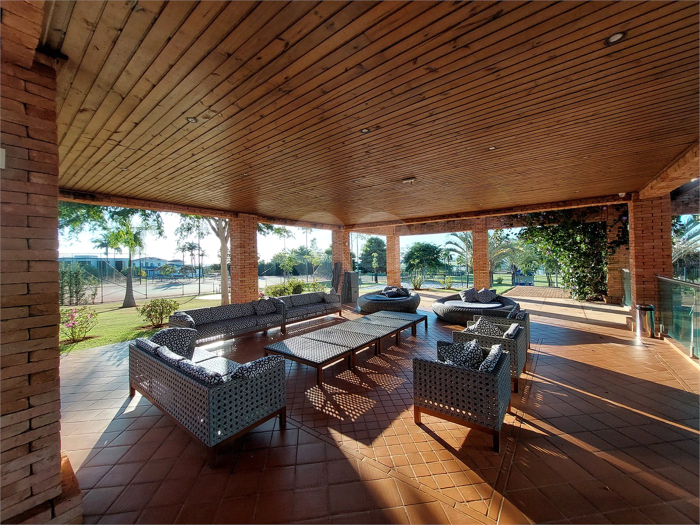 Terreno de 1.400m² no Damha Golf