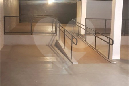 PRÉDIO COMERCIAL PRÓXIMO A FARIA LIMA - SUPER REFORMADO