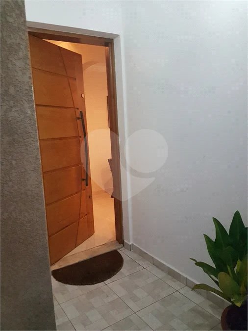 Casa à venda com 2 quartos em Jardim Flórida, São Roque, SP