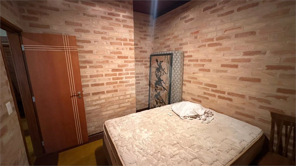 Casa para venda no Condomínio Vivenda do Broa.