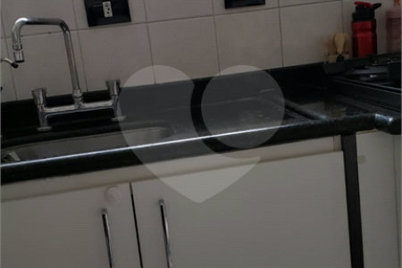 Apartamento à venda - Mooca.