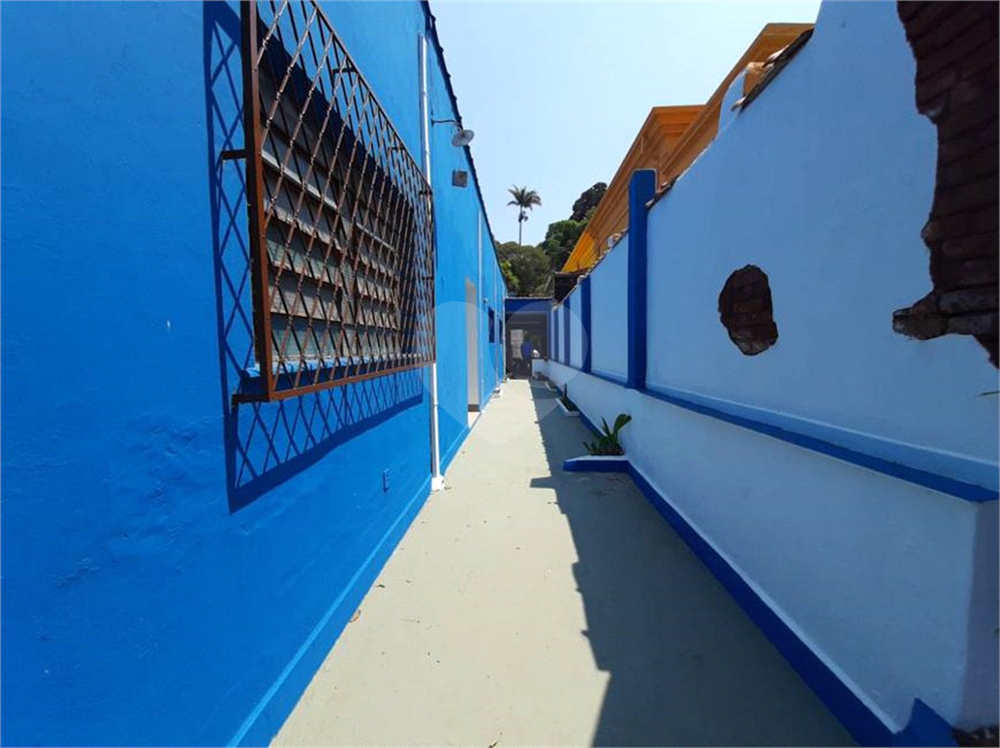 Casa Comercial no Centro.