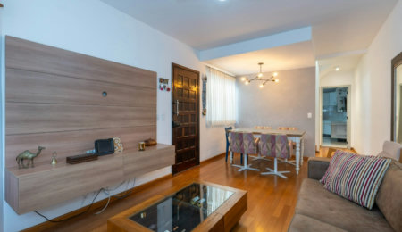 Sobrado à venda com 3 quartos, sendo 1 suíte,  em Vila Morse, São Paulo, SP