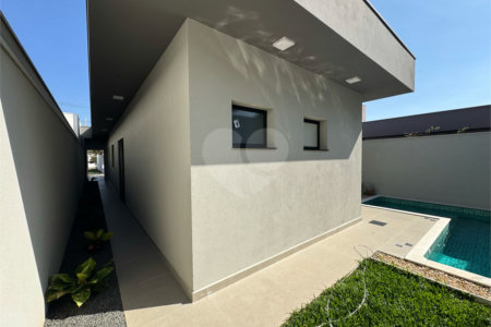 Casa Térrea com 163m² no Faixa Azul