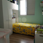 Apartamento à Venda no Jaraguá, São Paulo.