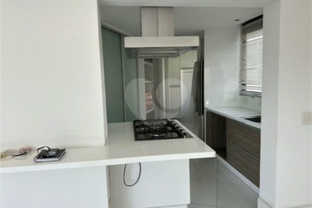 Apartamento com Lazer Completo à Venda na Vila Mariana – Edifício Portofino