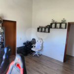 CASA EM CONDOMÍNIO FECHADO COM 220M² Área Construída e 1500m² de Area Total com 4 Suítes. Cond Village de Atibaia - Atibaia -Sp