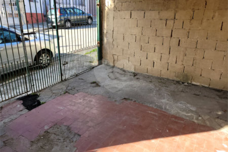 Casa à venda com 135m² - Penha