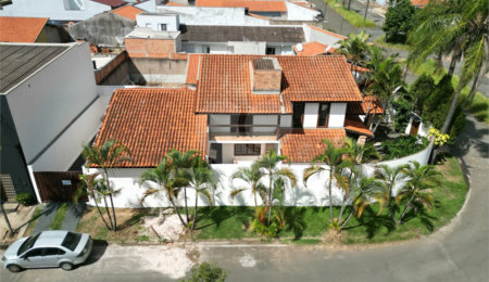 Sobrado à venda com 3 quartos, sendo 1 suíte,  em Jardim Santa Olívia II, Araras, SP