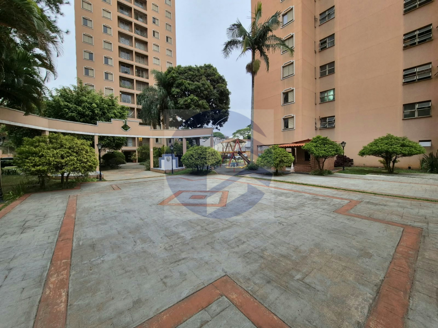 Apartamento à venda com 3 quartos, 1 banheiro e 1 vaga próximo à USP