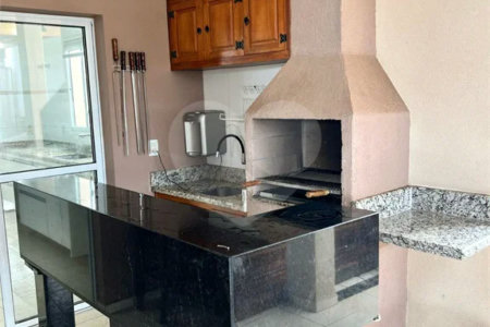 Casa à venda com 3 quartos, sendo 1 suíte,  em Pinheirinho, Vinhedo, SP