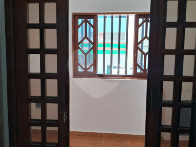 Sobrado à venda com 2 quartos, sendo 1 suíte,  em Vila Guarani, São Paulo, SP